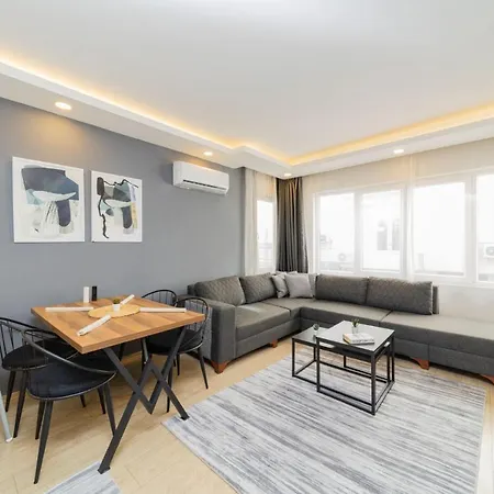 Lovely Near In Muratpasa, Appartement Antalya